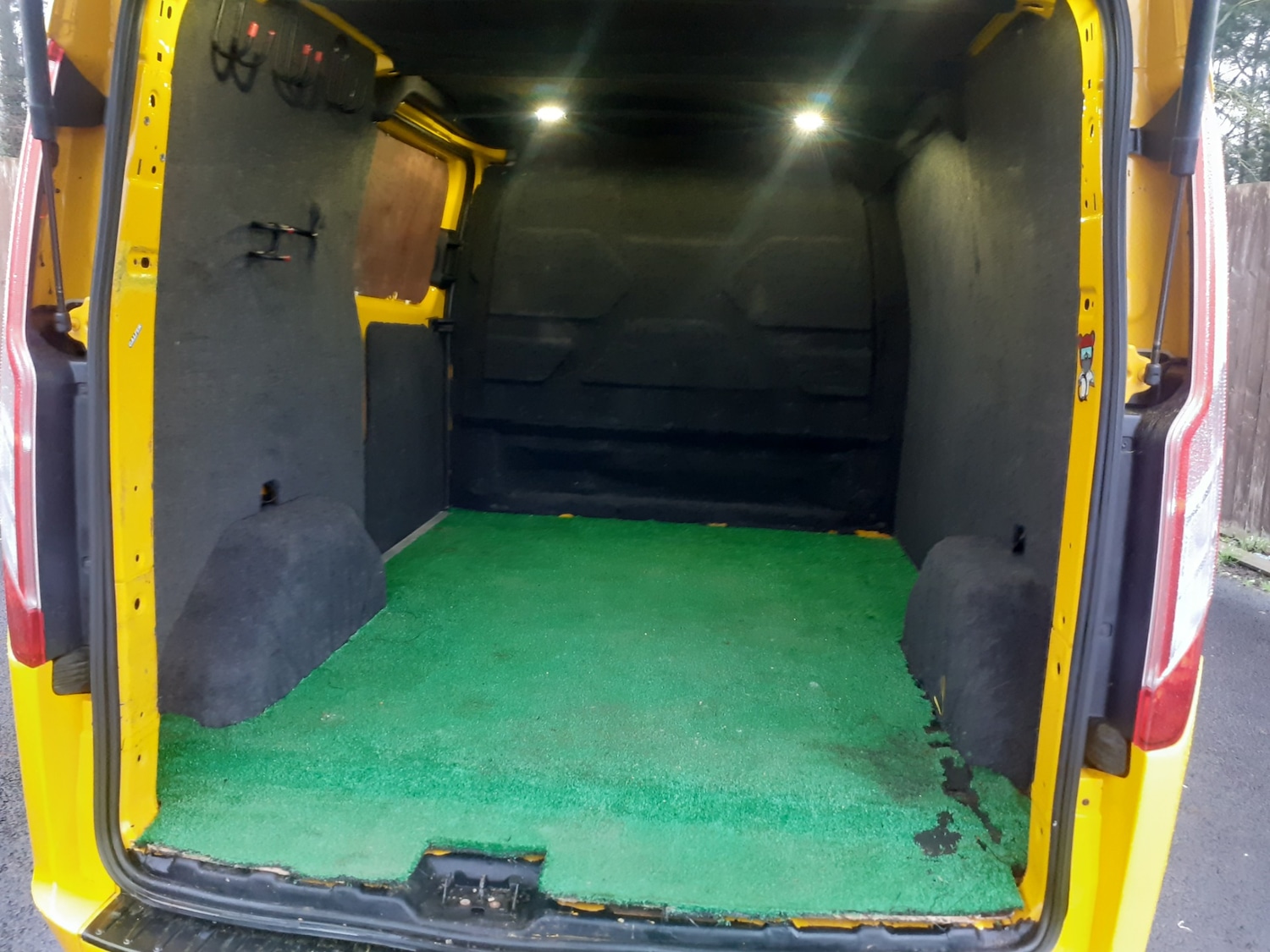 Used Ford Transit Custom 2016 for sale - 77445728: Photo 6