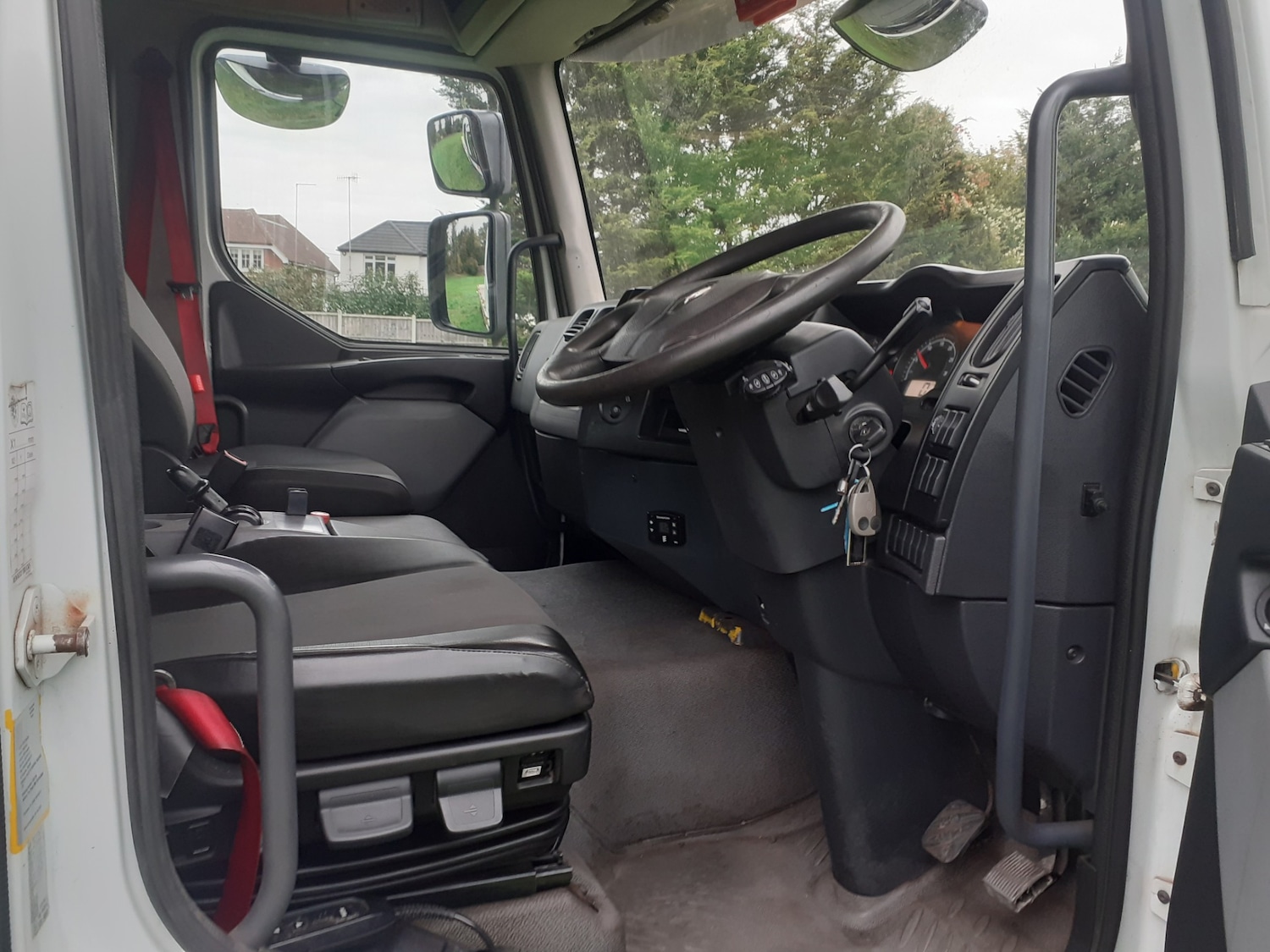 Used Renault Other 2015 for sale - 76309691: Photo 5