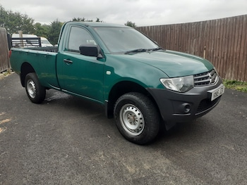 Used Mitsubishi L200 2015 for sale - 75157218: Photo