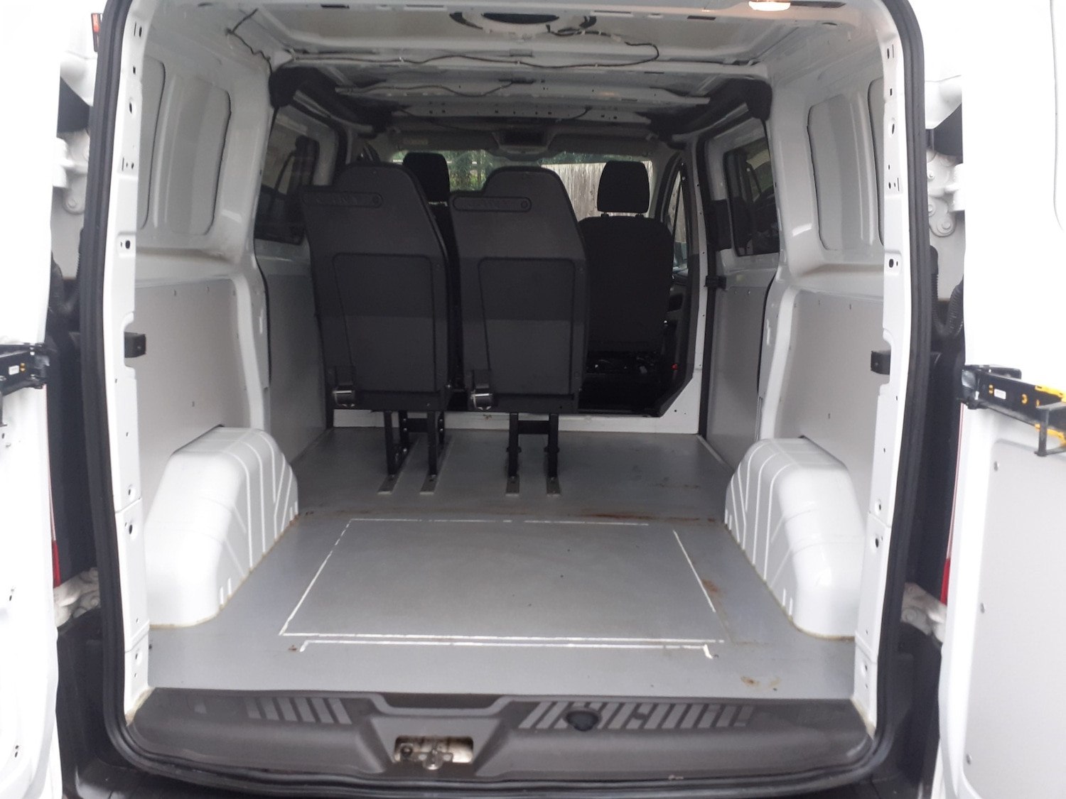 Used Ford Transit Custom 2020 for sale - 76950930: Photo 6