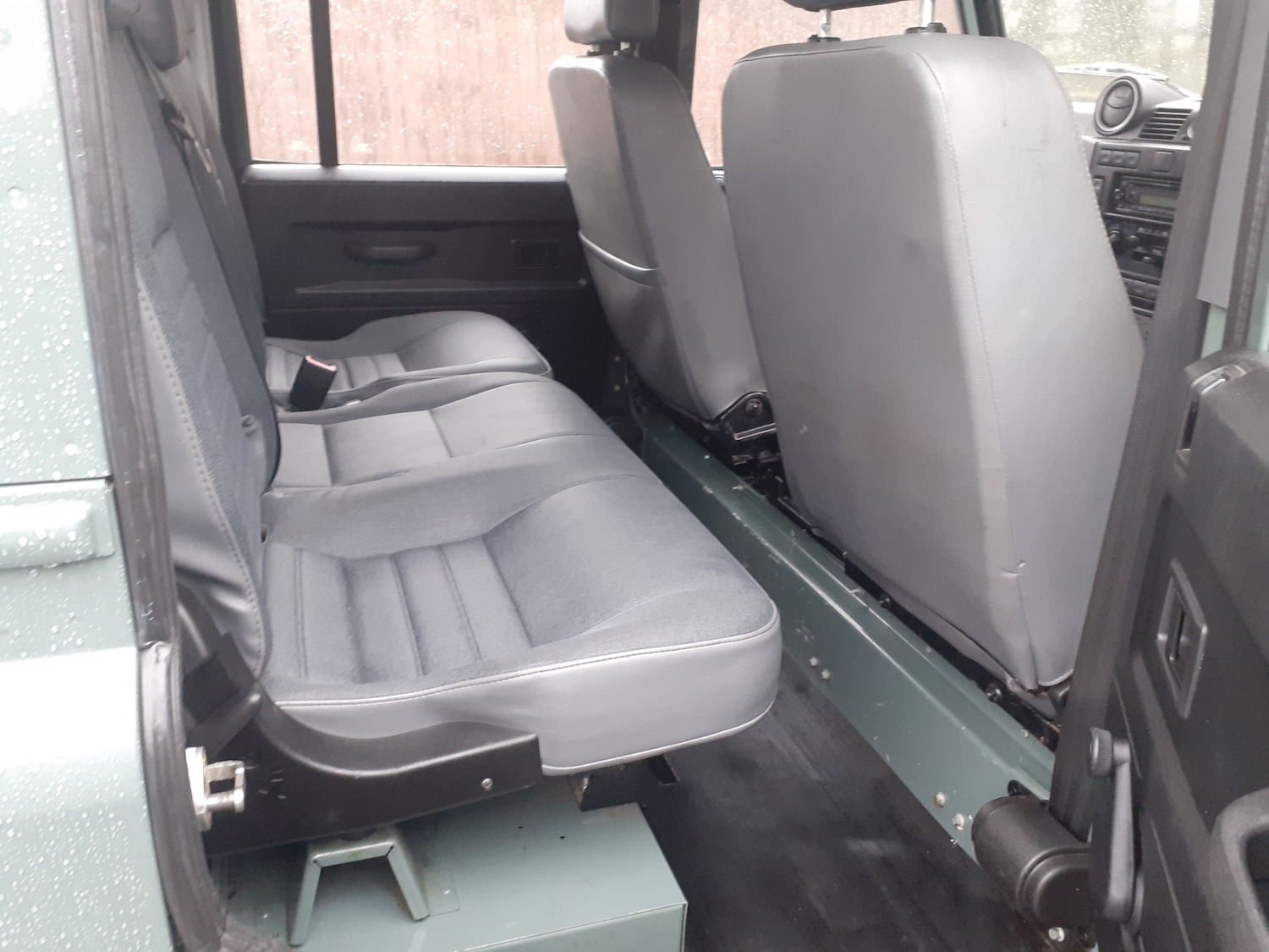 Used Land Rover Defender 2009 for sale - 77118771: Photo 6