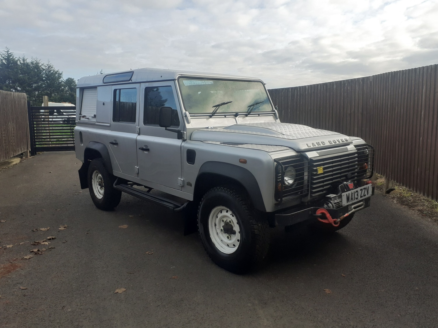 Used Land Rover Defender 2013 for sale - 76611317: Photo 1