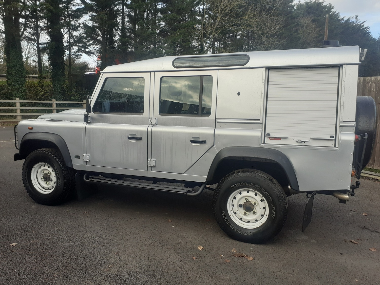 Used Land Rover Defender 2013 for sale - 76611317: Photo 2