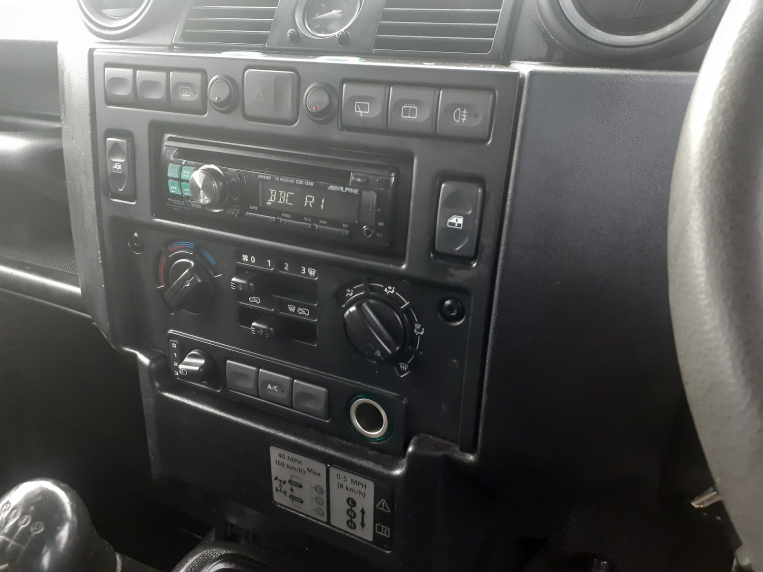 Used Land Rover Defender 2013 for sale - 76611317: Photo 6