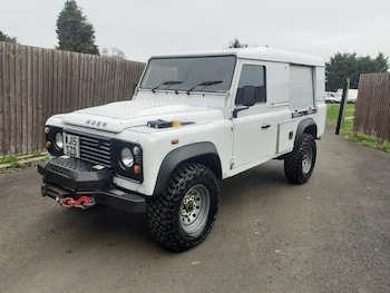 Used Land Rover Defender 2015 for sale - 77589979: Photo