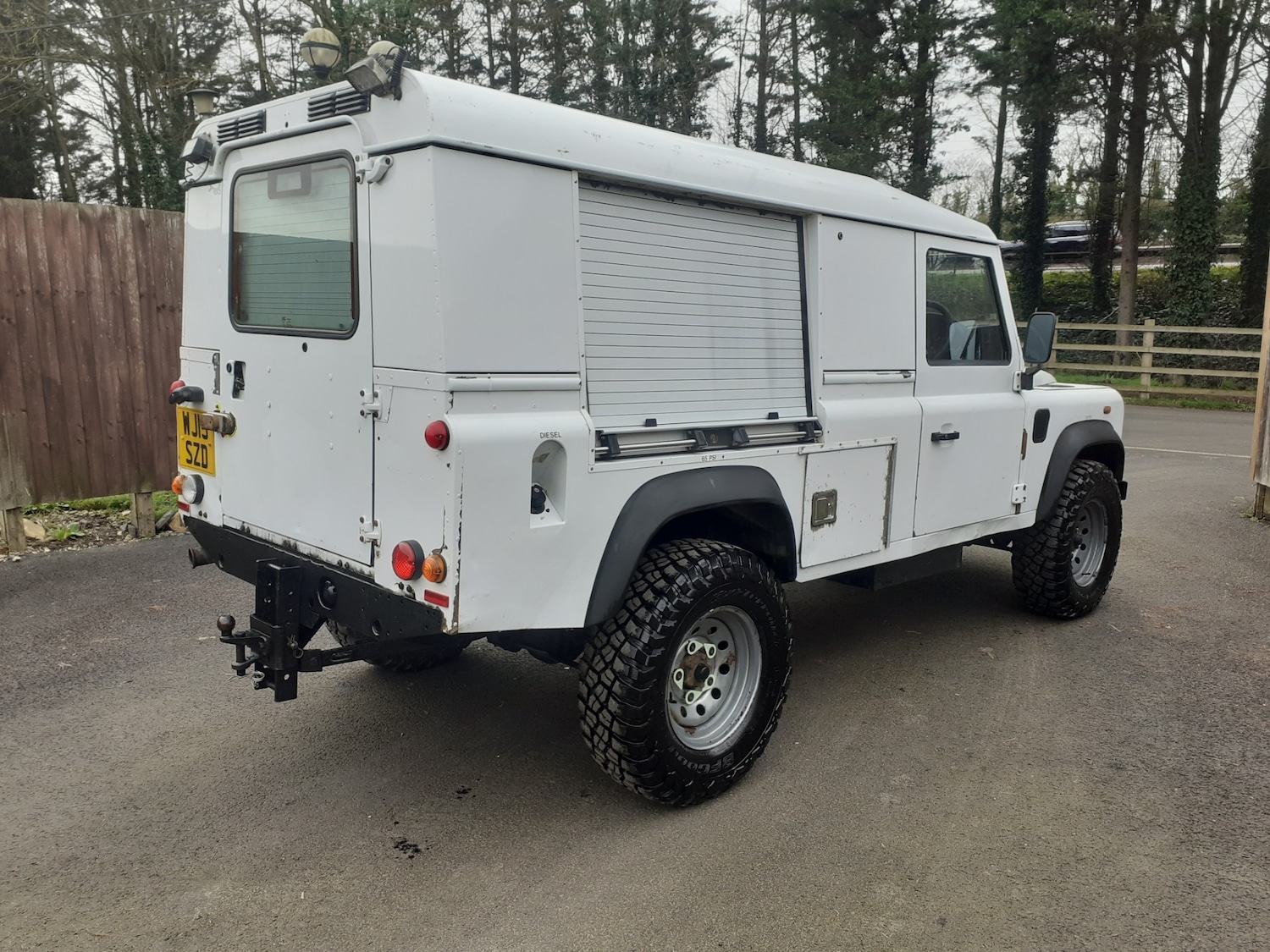 Used Land Rover Defender 2015 for sale - 77589979: Photo 3