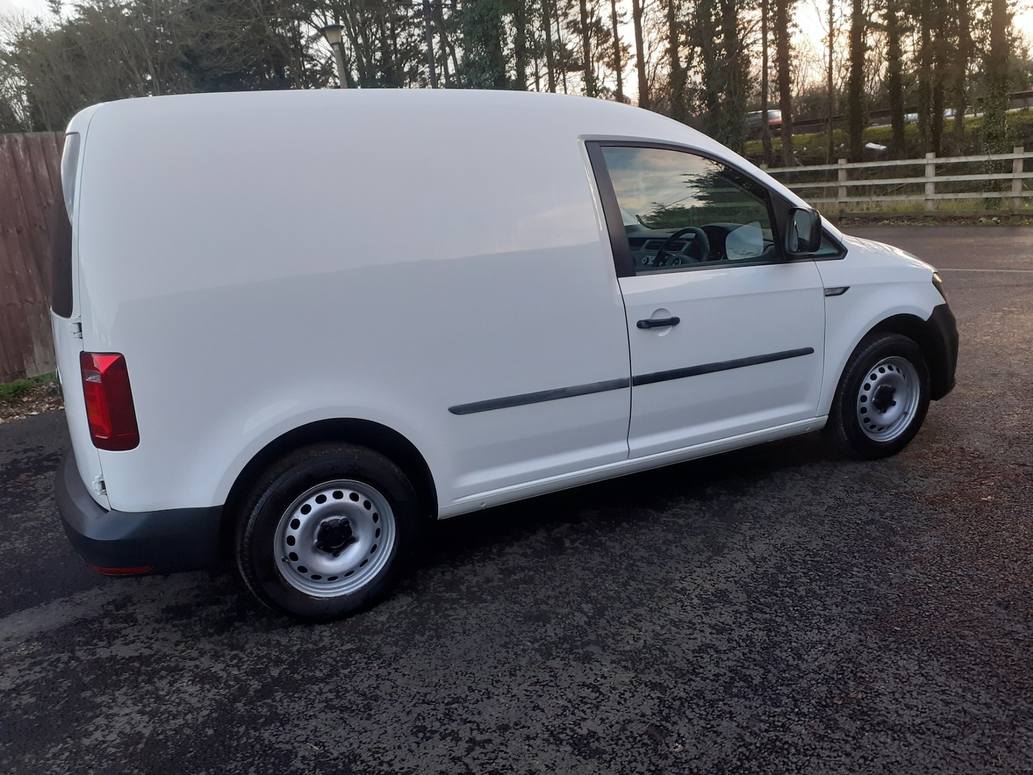 Used Volkswagen Caddy 2019 for sale - 77261909: Photo 2