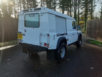 Used Land Rover Defender 2015 for sale - 76803586: Photo
