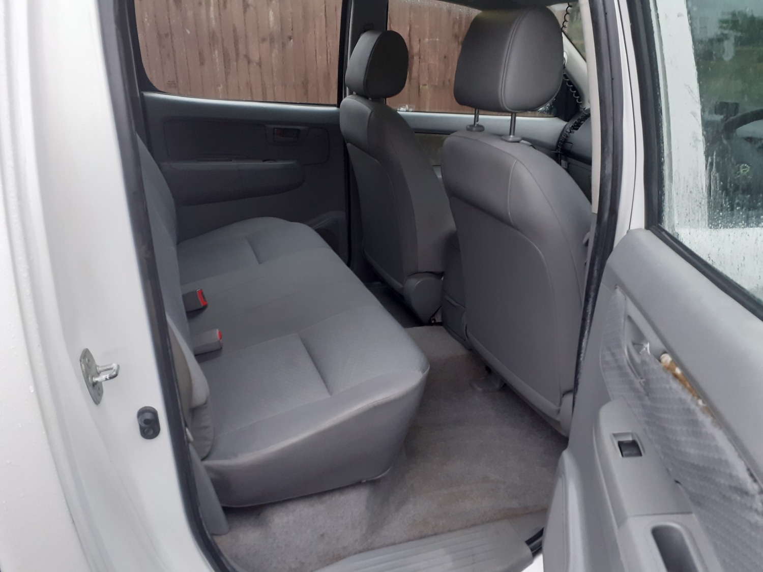 Used Toyota Hilux 2010 for sale - 77445714: Photo 5