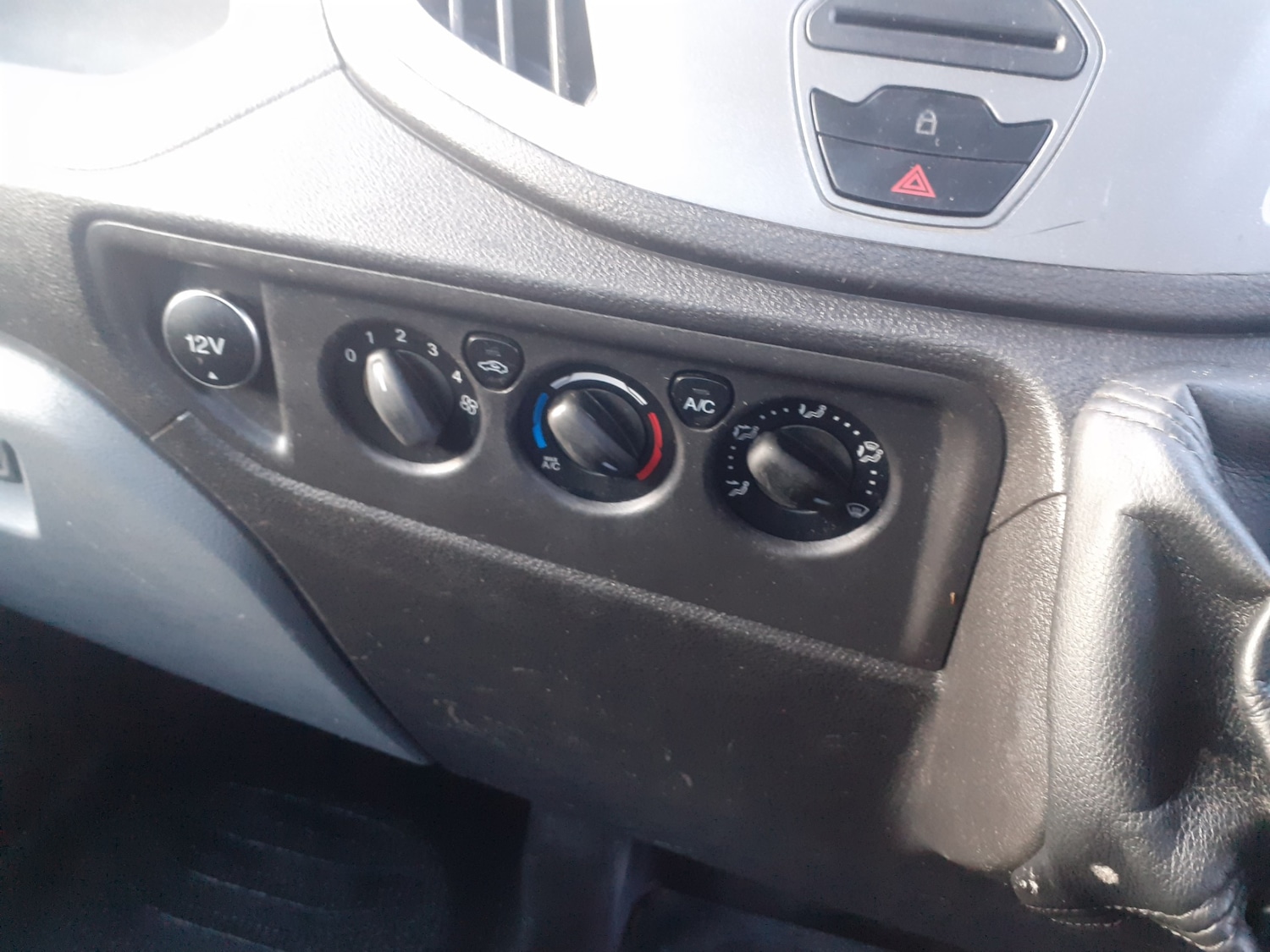 Used Ford Transit 2016 for sale - 77124067: Photo 6