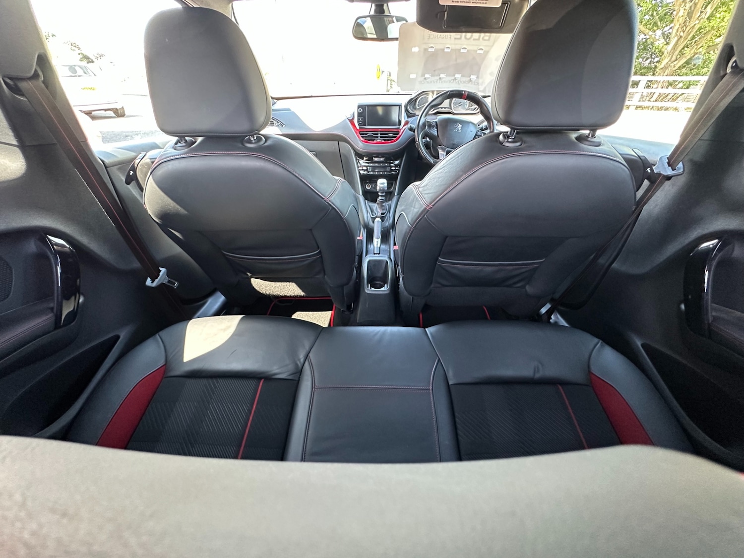 Used Peugeot 208 2013 for sale - 76897193: Photo 18