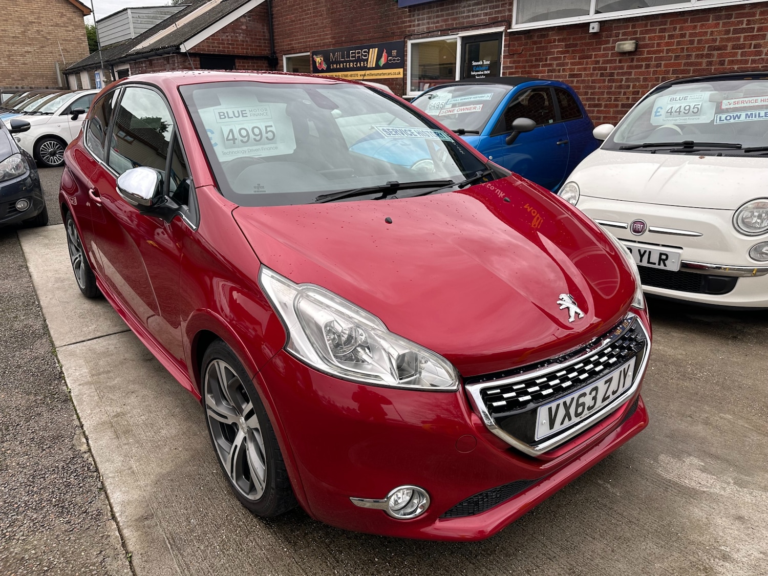 Used Peugeot 208 2013 for sale - 76897193: Photo 2