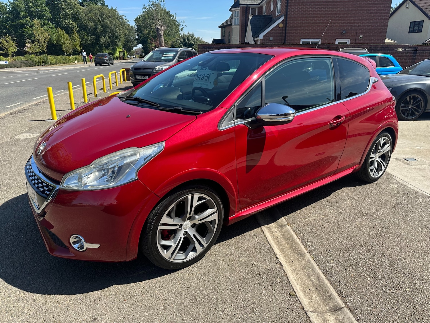 Used Peugeot 208 2013 for sale - 76897193: Photo 4