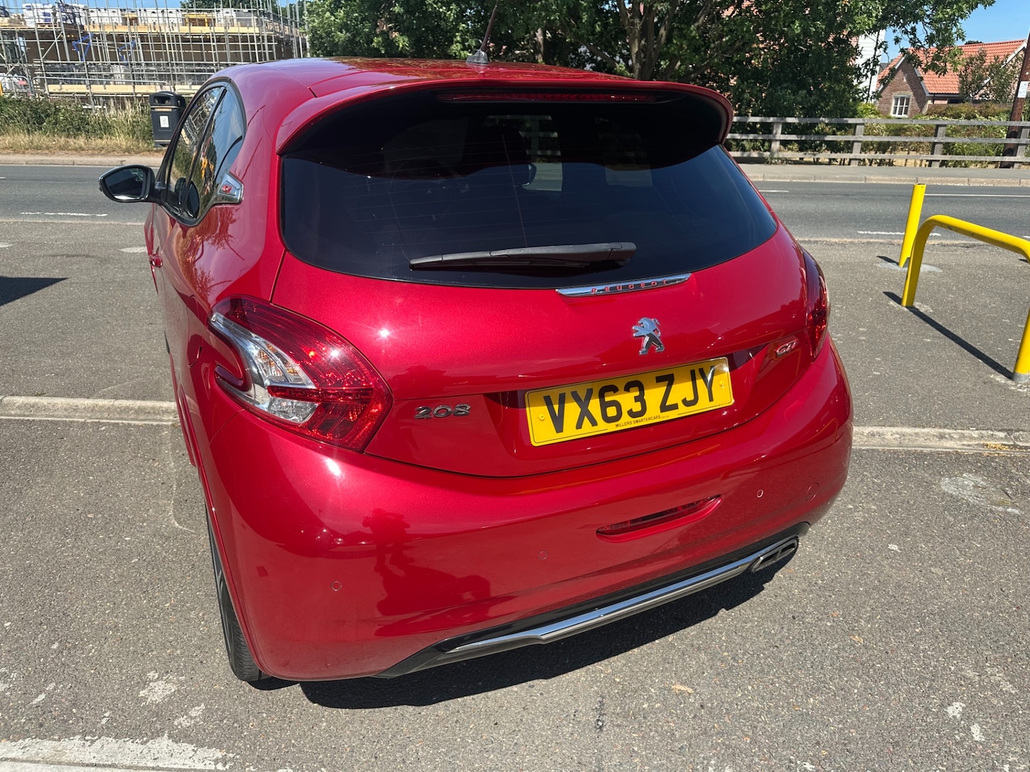 Used Peugeot 208 2013 for sale - 76897193: Photo 7