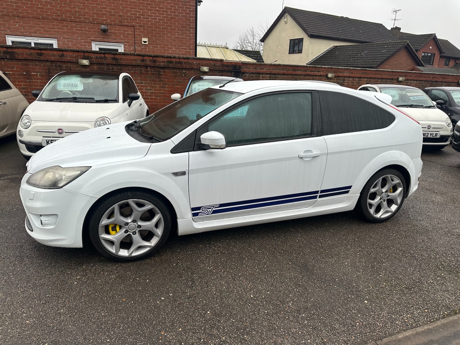 Used Ford Focus 2010 for sale - 77557184: Photo 3