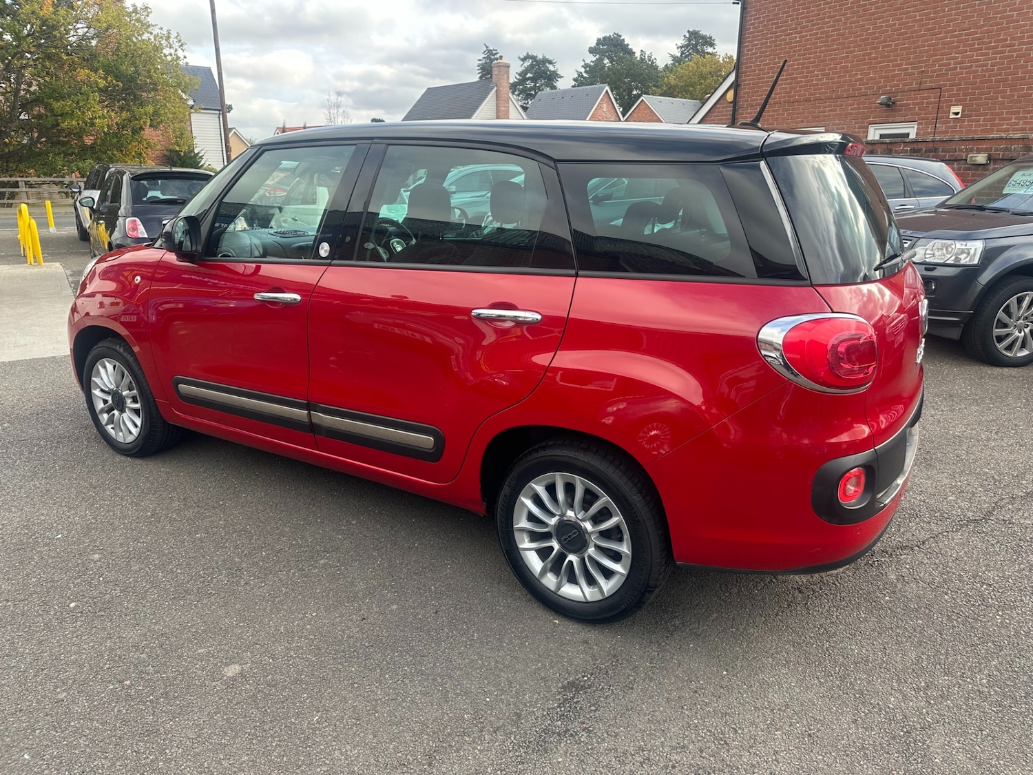 Used Fiat 500L 2014 for sale - 76198100: Photo 8