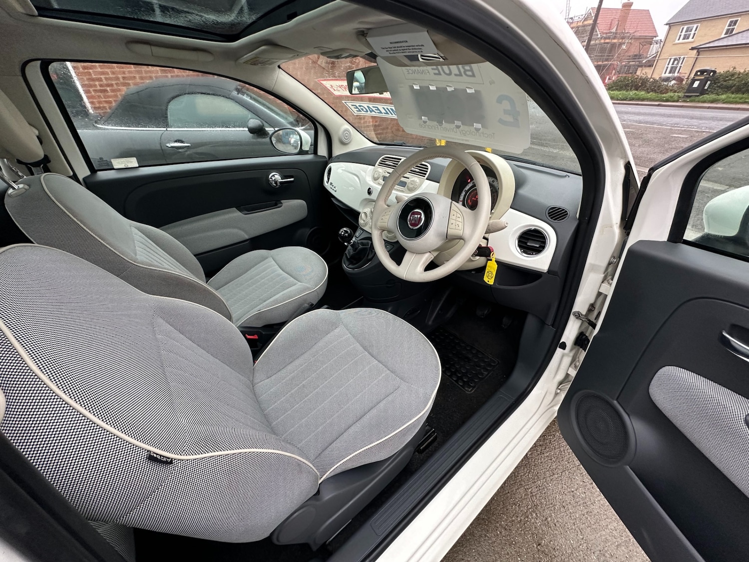 Used Fiat 500 2012 for sale - 78176043: Photo 11