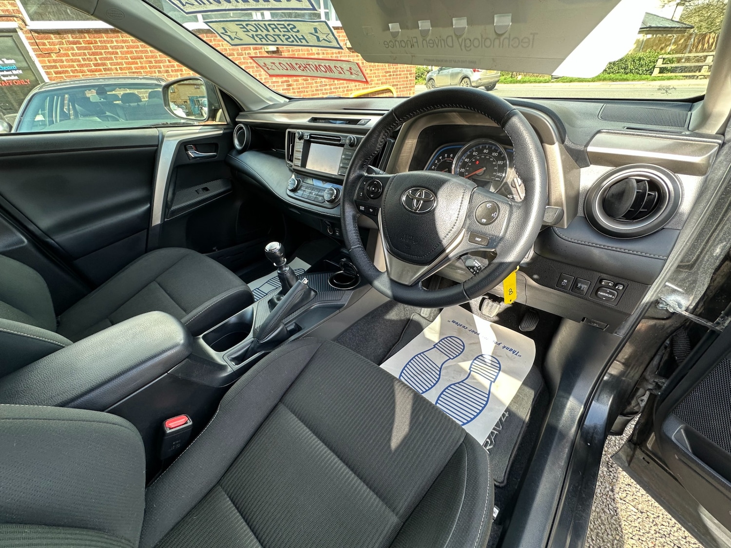 Used Toyota RAV4 2013 for sale - 77891471: Photo 10