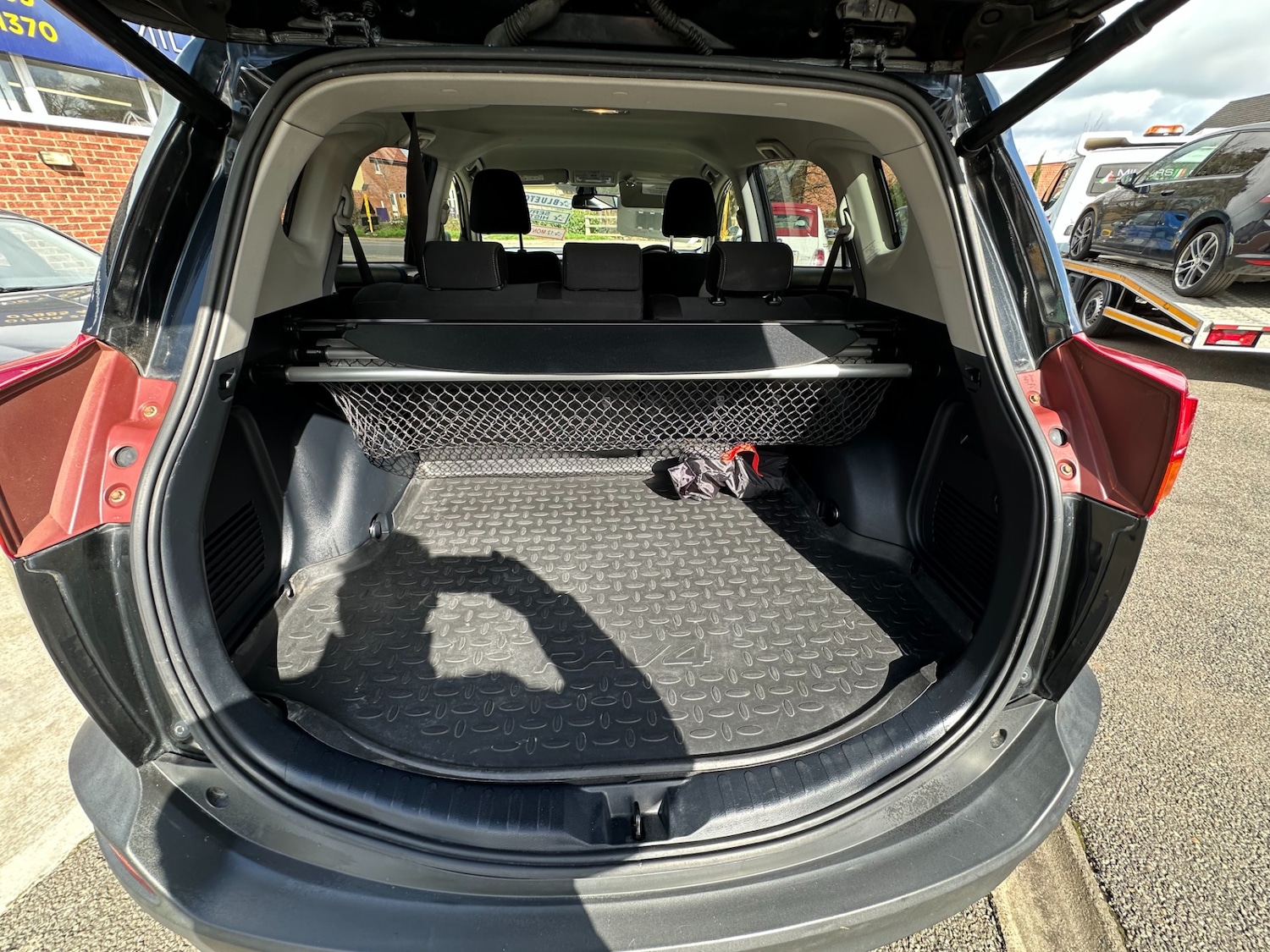 Used Toyota RAV4 2013 for sale - 77891471: Photo 15