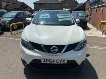 Used Nissan Qashqai 2015 for sale - 74940764: Photo