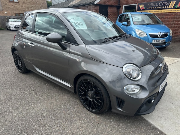 Used Abarth 595 2017 for sale - 75252714: Photo 1
