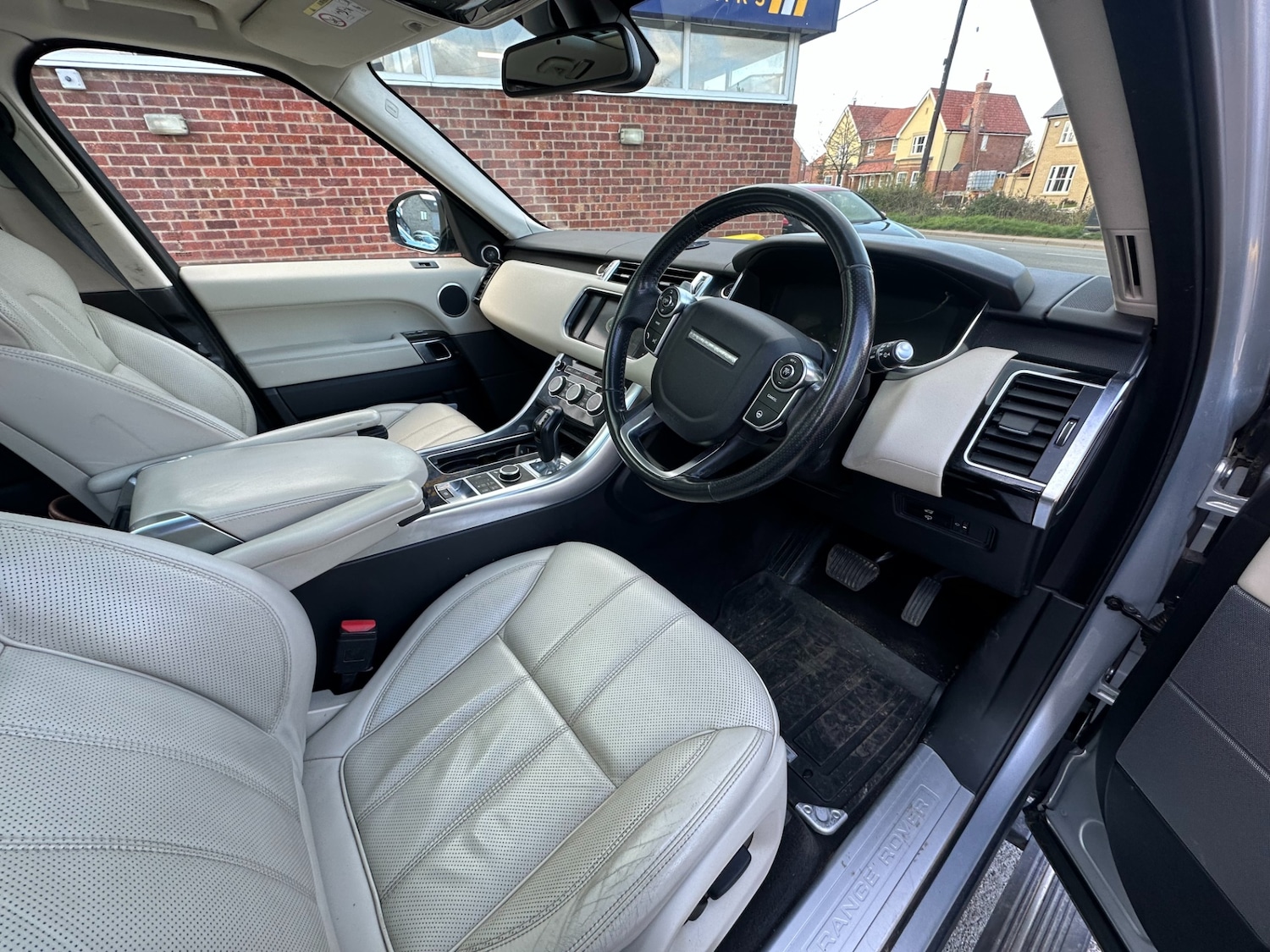 Used Land Rover Range Rover Sport 2015 for sale - 78063886: Photo 12