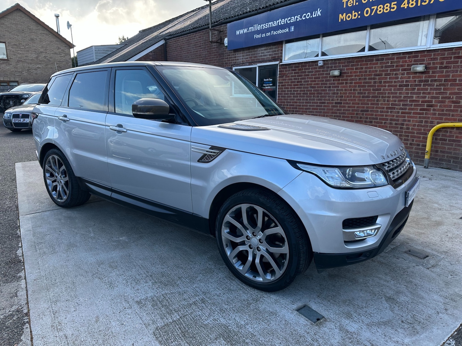 Used Land Rover Range Rover Sport 2015 for sale - 78063886: Photo 6