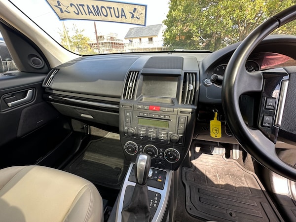 Used Land Rover Freelander 2010 for sale - 75767370: Photo 12