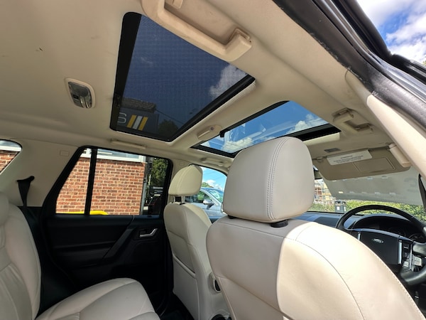 Used Land Rover Freelander 2010 for sale - 75767370: Photo 17