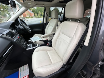 Used Land Rover Freelander 2010 for sale - 75767370: Photo