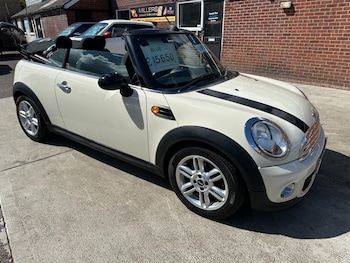 Used MINI Convertible 2011 for sale - 78316141: Photo