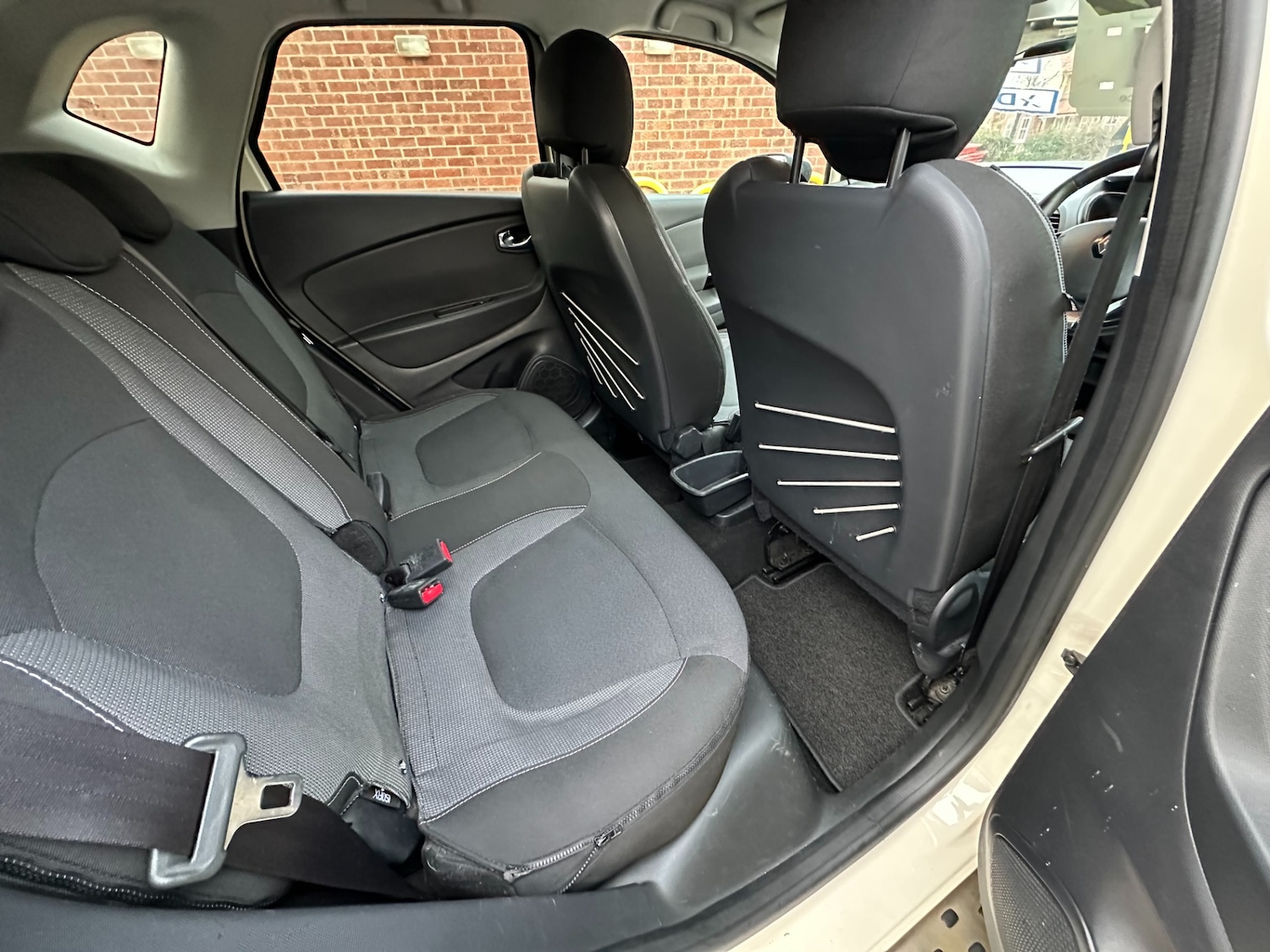 Used Renault Captur 2015 for sale - 77822430: Photo 16