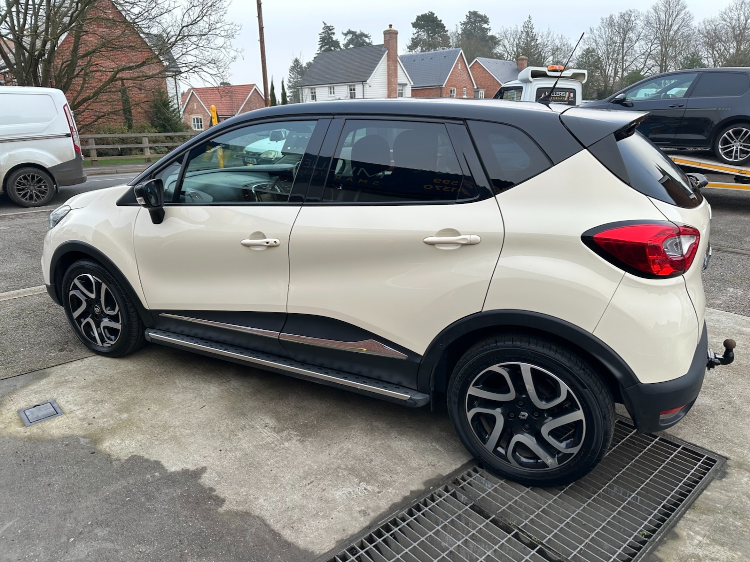 Used Renault Captur 2015 for sale - 77822430: Photo 6