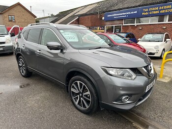 Used Nissan X-Trail 2016 for sale - 76897161: Photo