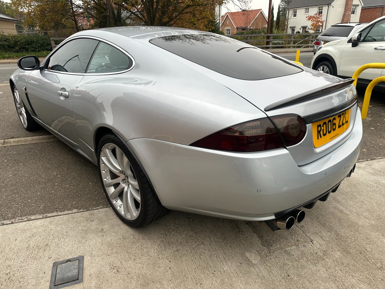 Used Jaguar XK 2006 for sale - 76533666: Photo 2