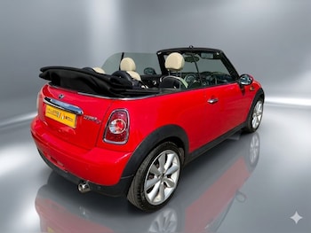 Used MINI Convertible 2014 for sale - 78473509: Photo
