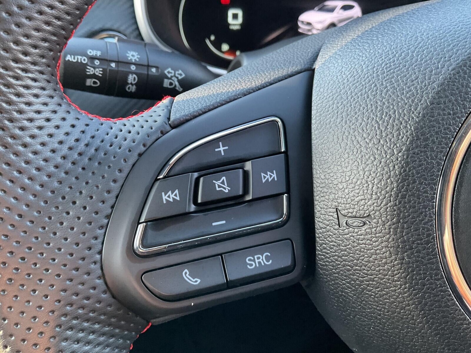 Used MG MG ZS 2024 for sale - 76370931: Photo 12