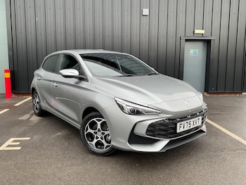 2025 (75) - 1.5 Hybrid Trophy 5dr Auto