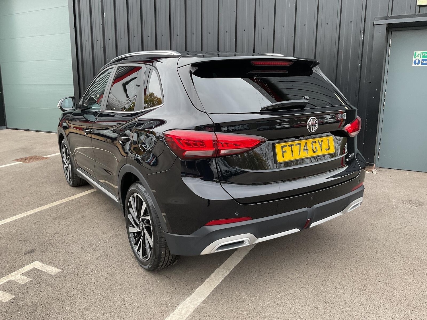 Used MG MG ZS 2024 for sale - 76371351: Photo 3