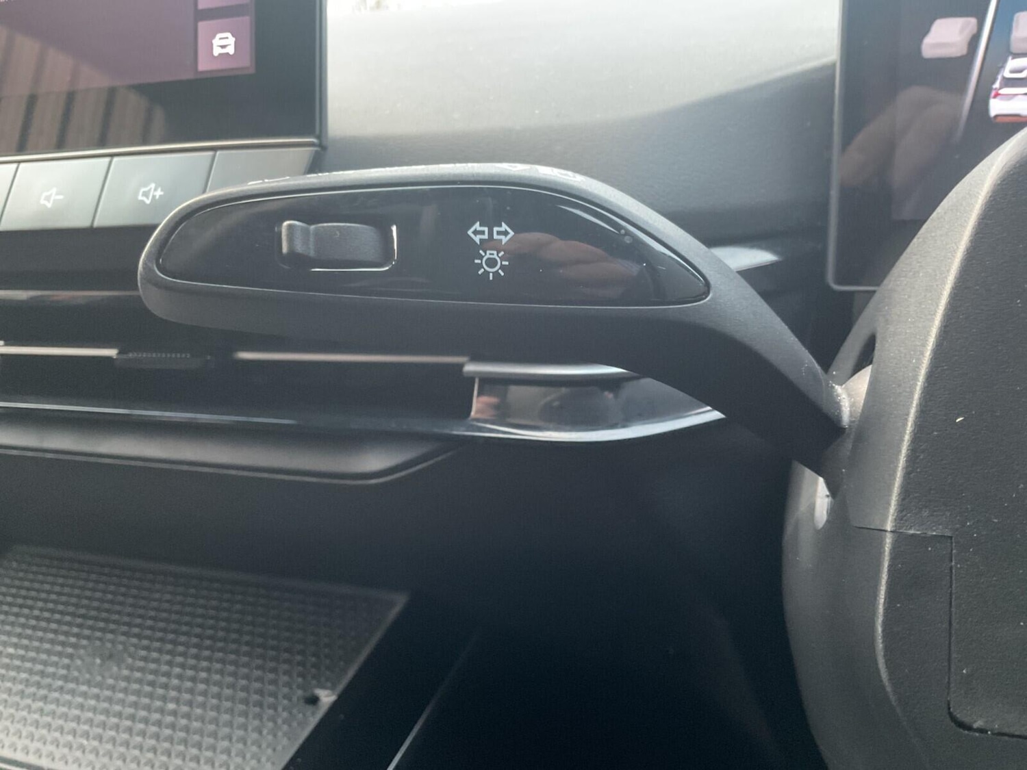 Used MG MG4 2022 for sale - 76936460: Photo 14