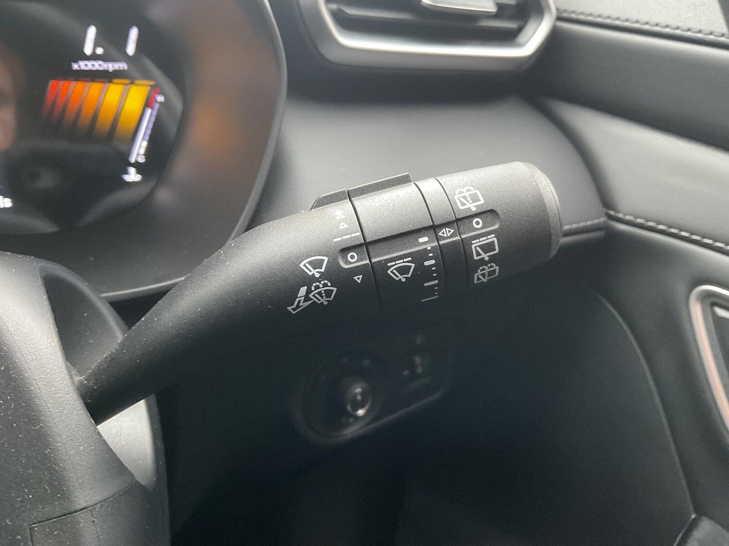 Used MG MG ZS 2024 for sale - 76227720: Photo 8