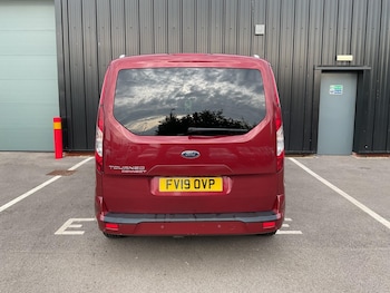 Used Ford Tourneo Connect 2019 for sale - 76094826: Photo 4