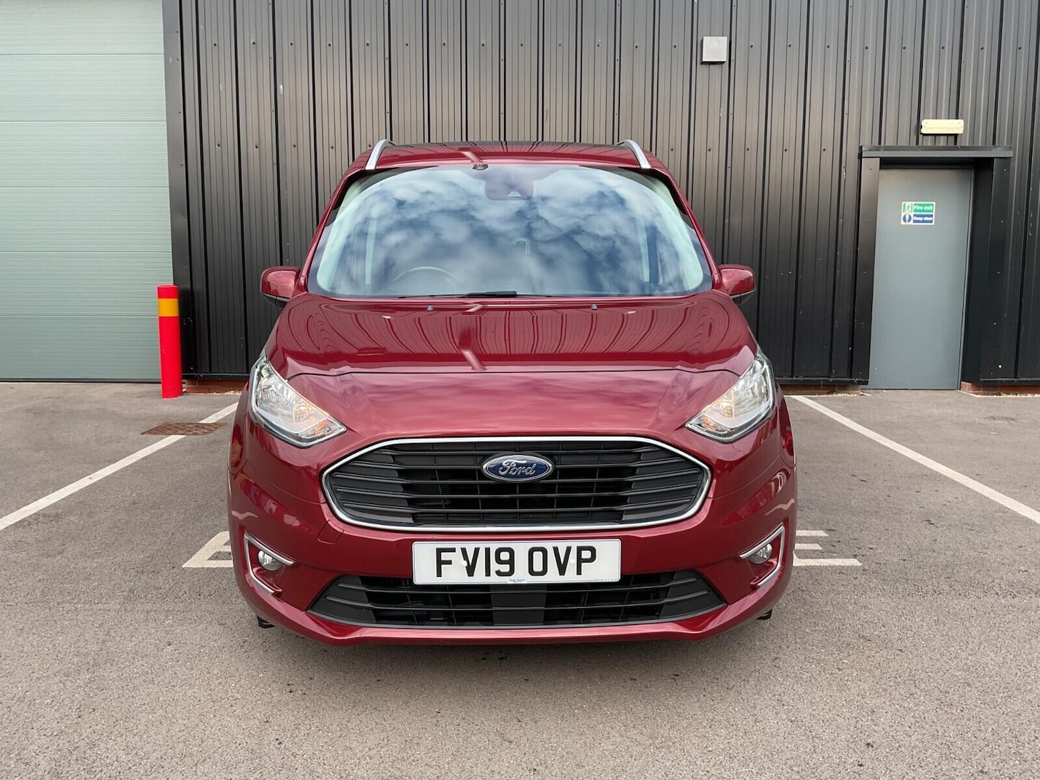 Used Ford Tourneo Connect 2019 for sale - 76094826: Photo 6