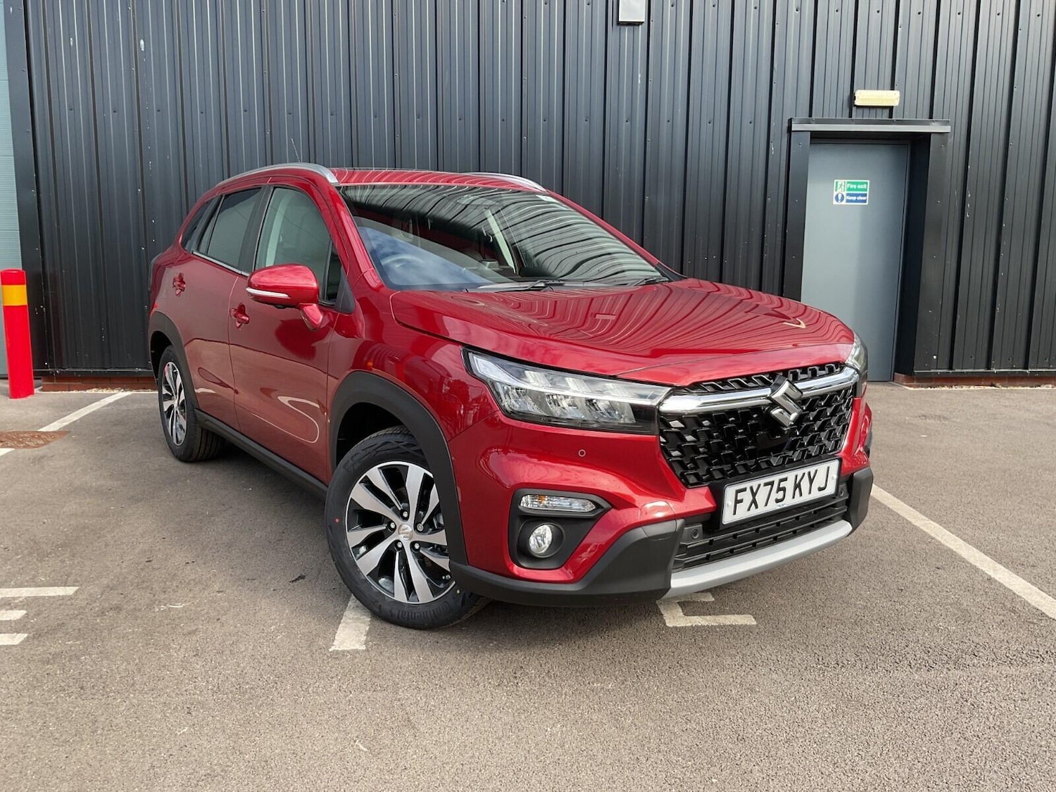 Used Suzuki SX4 S-Cross 2025 for sale - 76094567: Photo 1