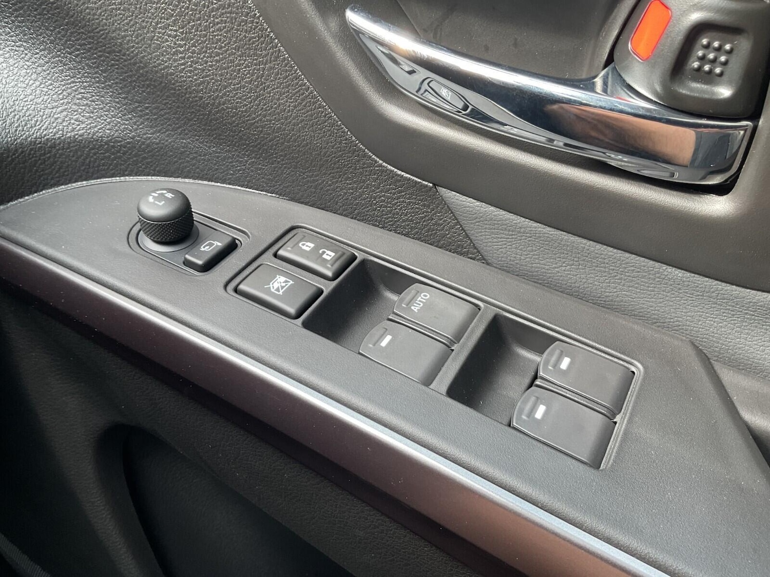 Used Suzuki SX4 S-Cross 2025 for sale - 76094567: Photo 16