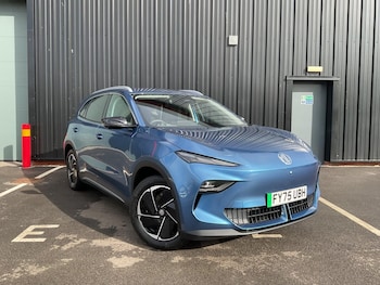 2025 (75) - 170kW Trophy EV Long Range 64kWh 5dr Auto