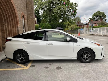 Used Toyota Prius 2019 for sale - 78860301: Photo