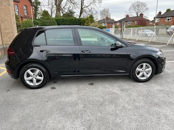 Used Volkswagen Golf 2020 for sale - 78239699: Photo