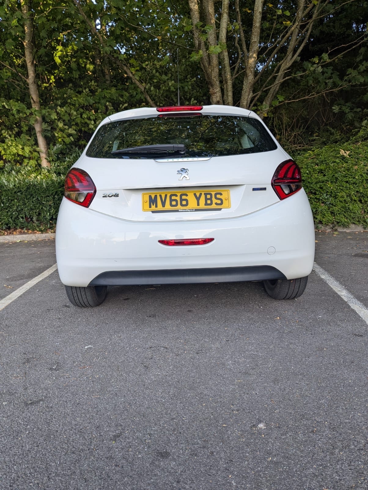 Used Peugeot 208 2016 for sale - 77643879: Photo 11