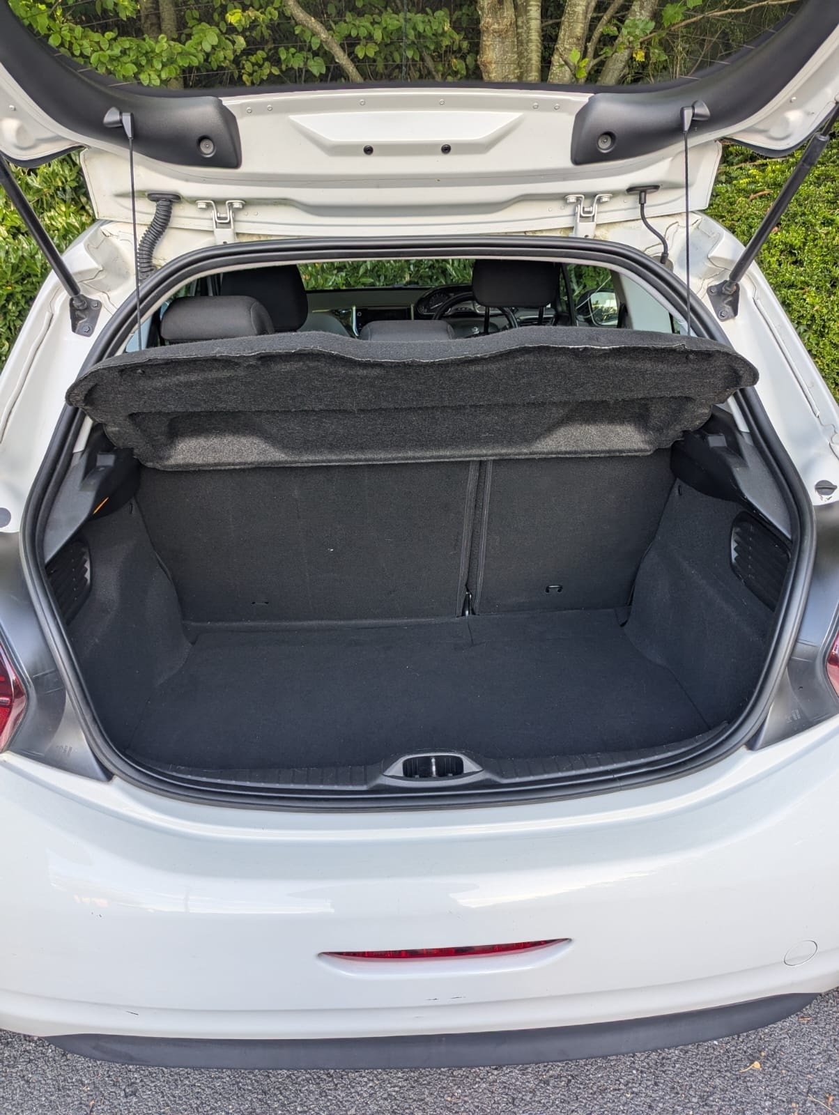 Used Peugeot 208 2016 for sale - 77643879: Photo 12